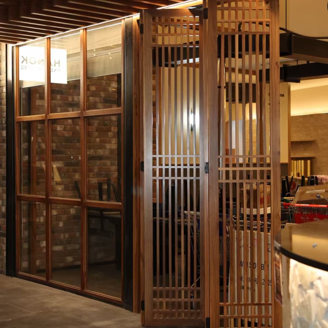 Retail and Shop Fit-out Projects in Queensland – Project sample 2 by YJ Linings